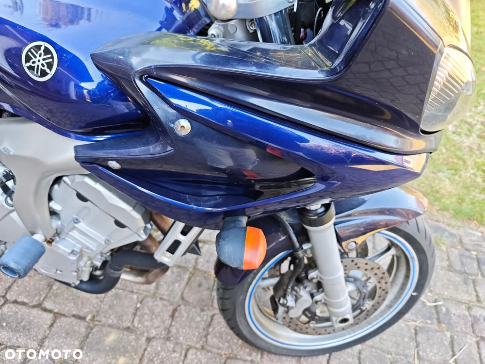 Yamaha FZ6 - 5