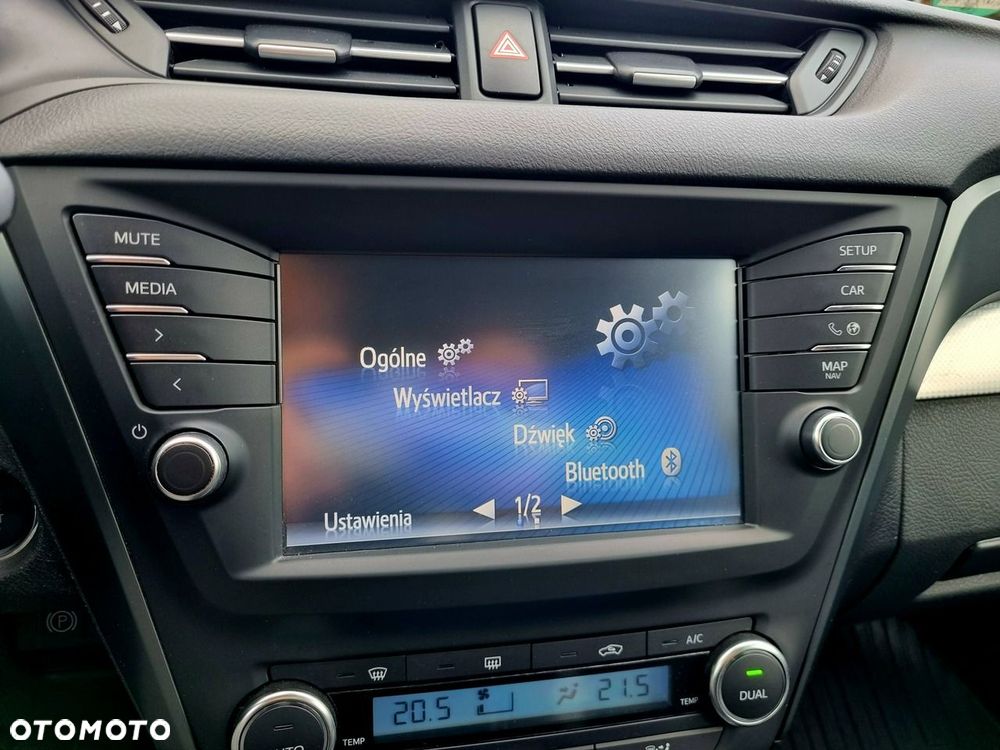 Toyota Avensis 1.8 Prestige - 20