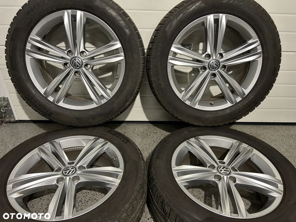Oryginalne koła zimowe FELGI 18 VW Tiguan II Soda Kodiaq Seat Tarraco Audi Q3 Pirelli 235/55R18 7,5mm jak NOWE - 3