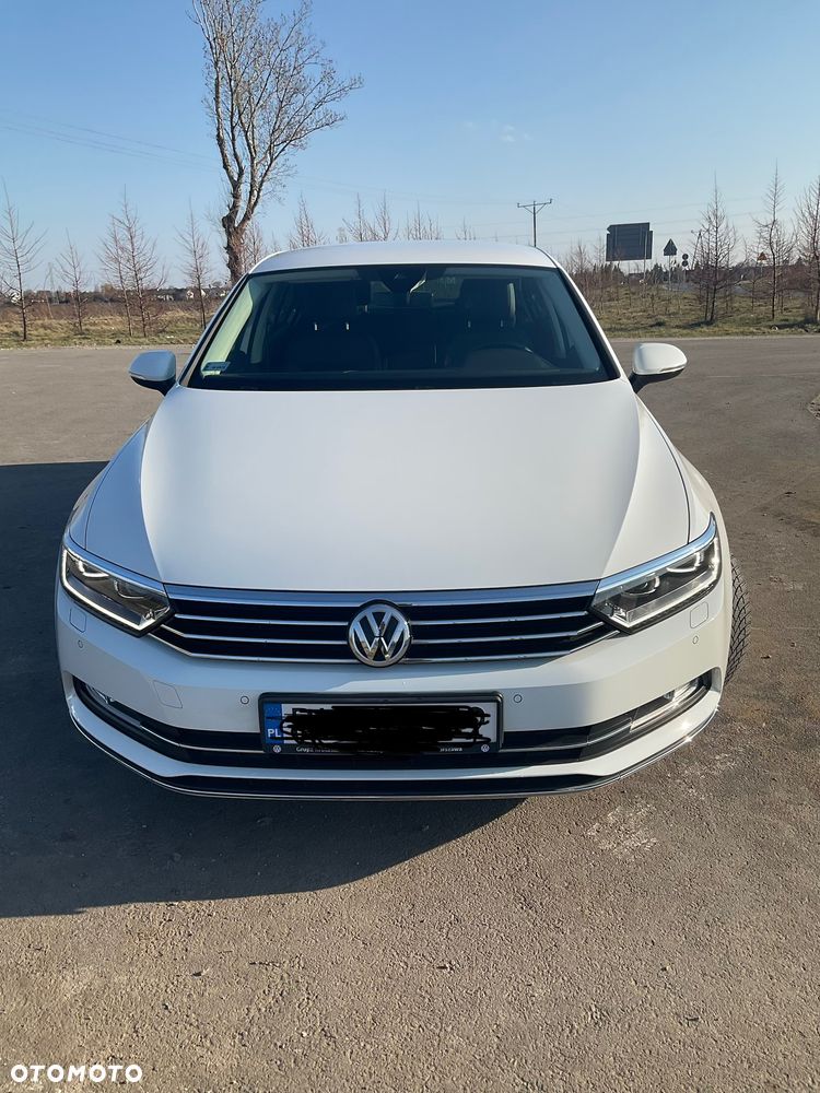 Volkswagen Passat 1.5 TSI EVO Highline DSG - 2