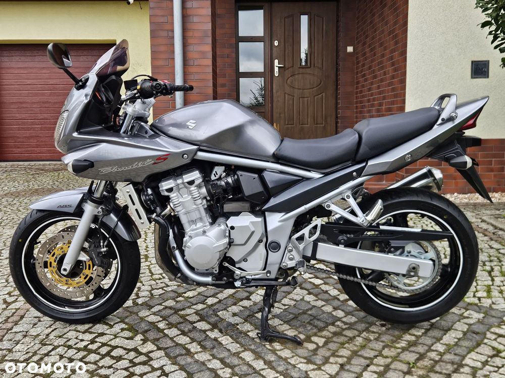 Suzuki Bandit - 6