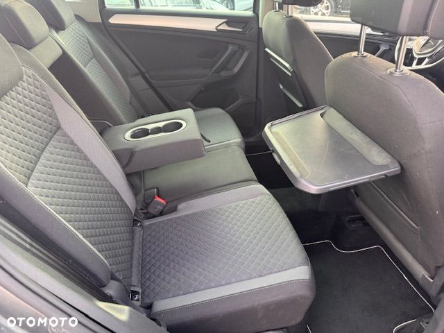 Volkswagen Tiguan 2.0 TDI SCR - 23