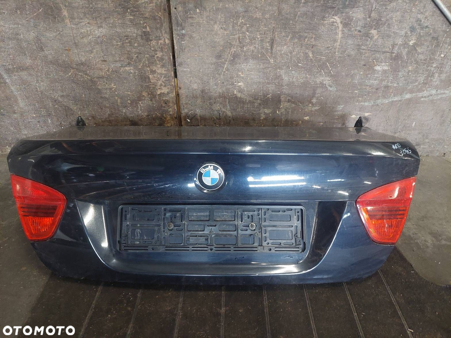 KOMPLETNY TYŁ KLAPA BAGAŻNIKA ZDERZAK TYŁ LAMPY BMW E90 416/9 - 8