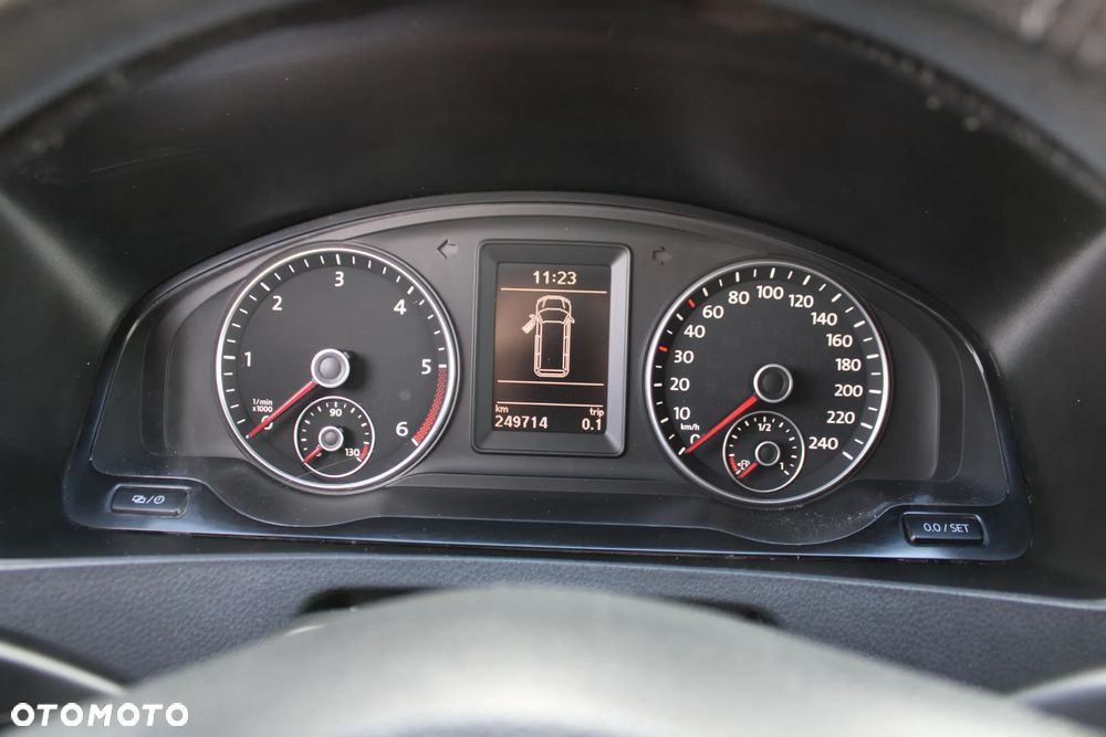 Volkswagen Transporter - 18