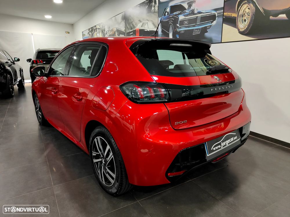 Peugeot 208 1.2 PureTech Allure EAT8 - 5