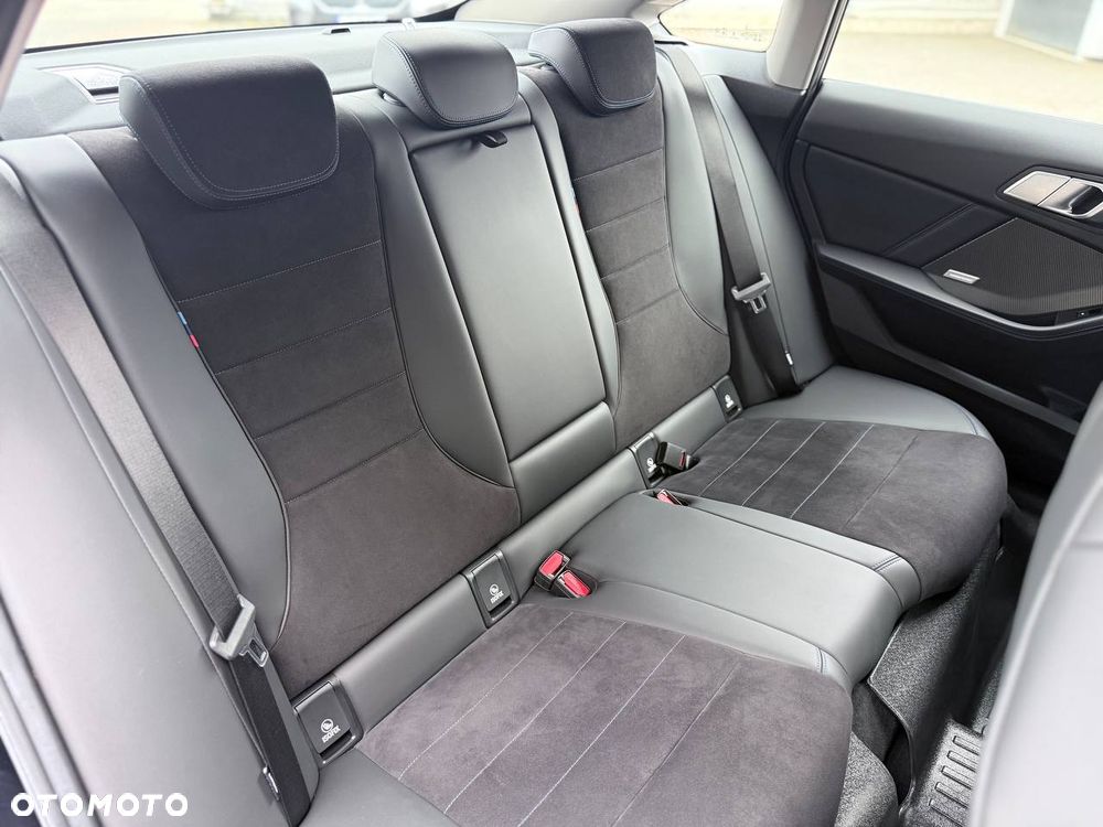 BMW Seria 2 - 27