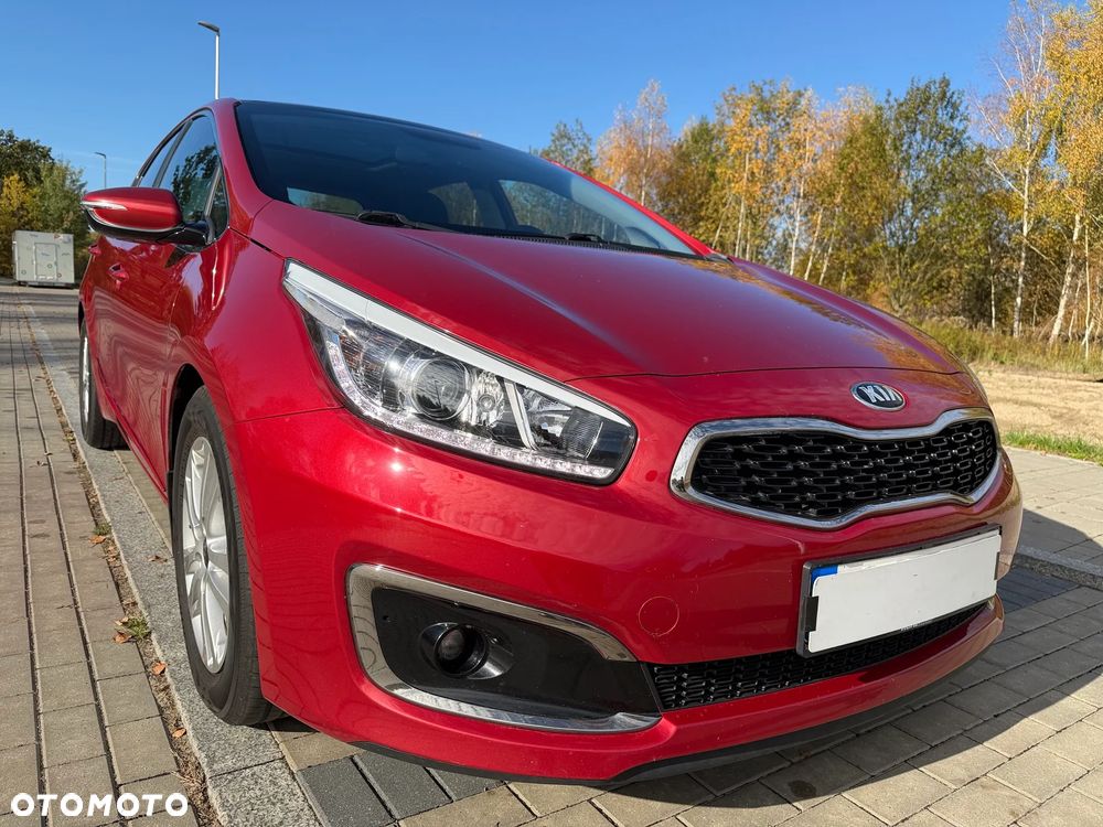 Kia Ceed 1.6 GDI DCT Platinum Edition - 7