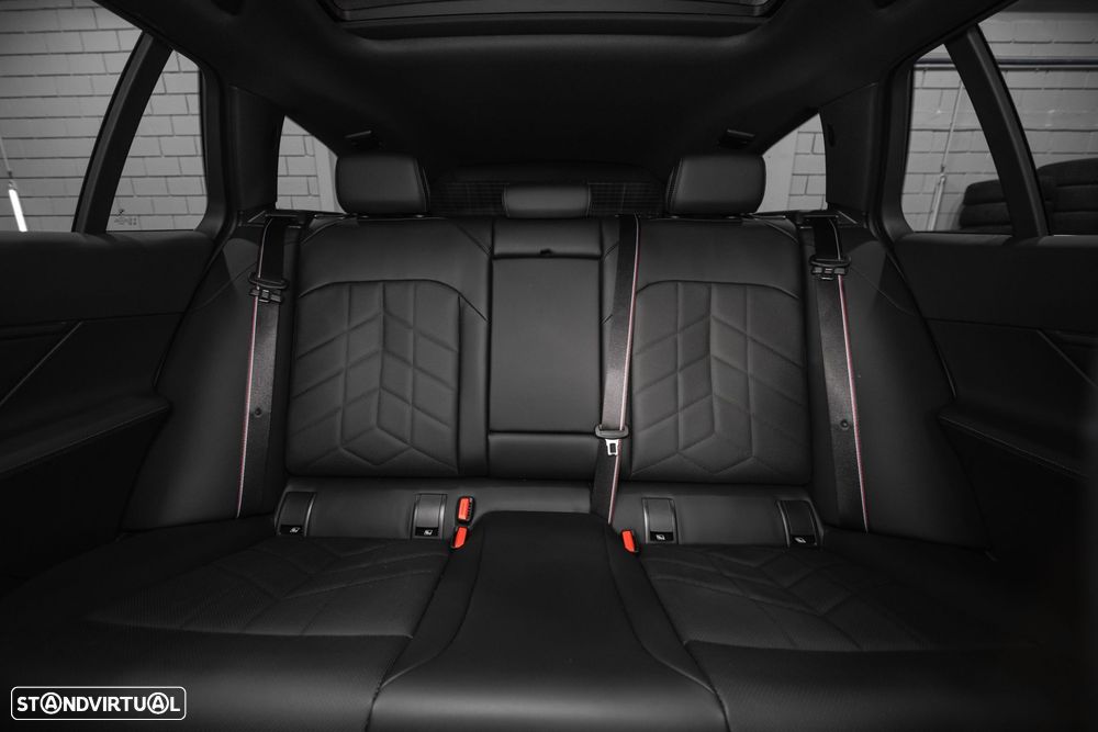 BMW 530 e xDrive Pack Desportivo M Pro - 7