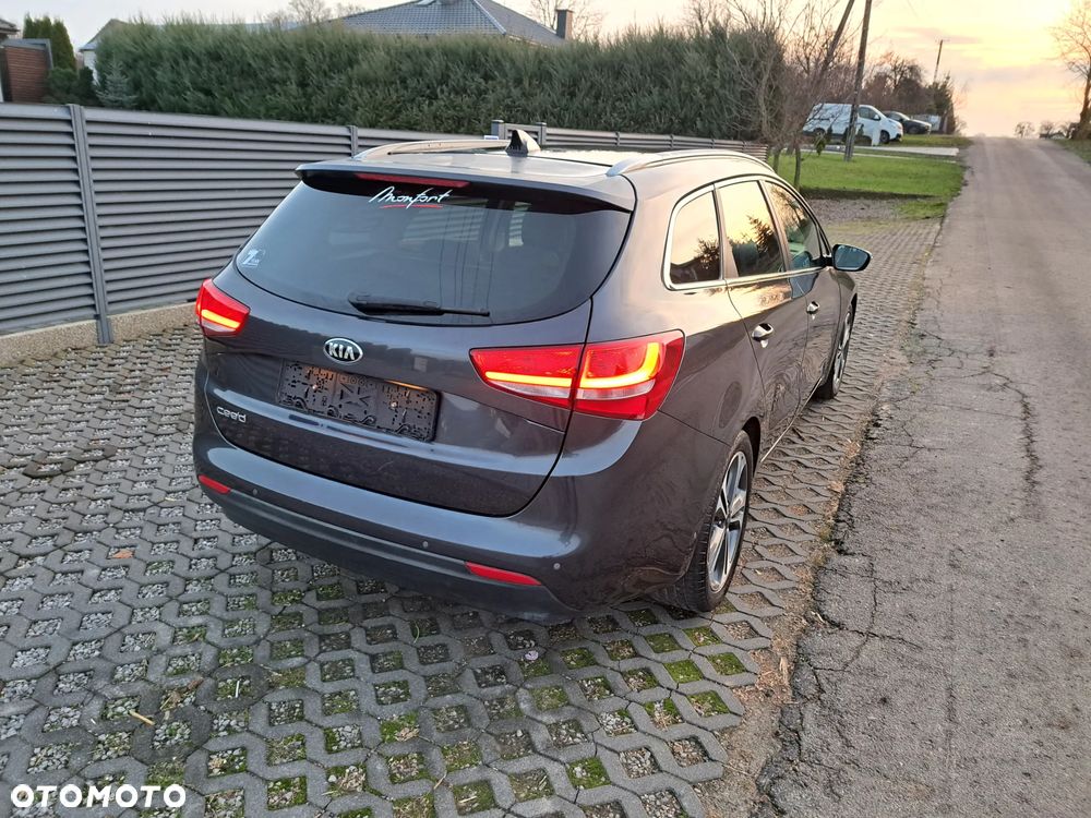 Kia Ceed 1.6 GDI XL DCT - 8