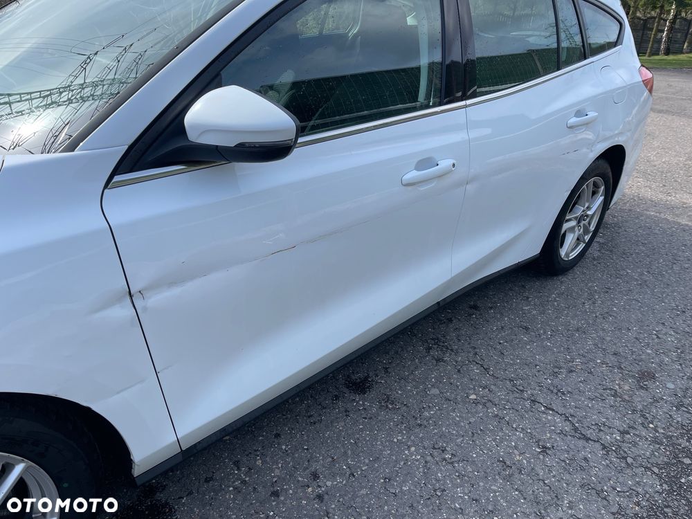 Ford Focus 1.5 EcoBlue Active - 10