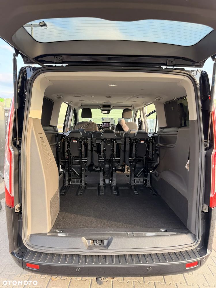 Ford Tourneo Custom 2.0 EcoBlue L2 Titanium SelectShift - 17