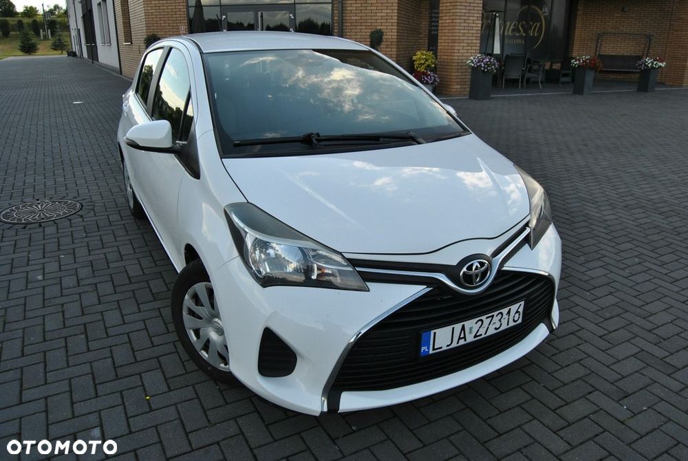 Toyota Yaris - 1