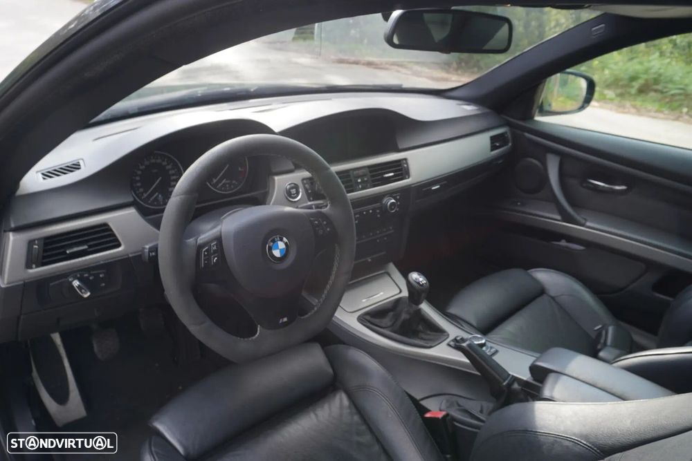 BMW 330 d xDrive - 13