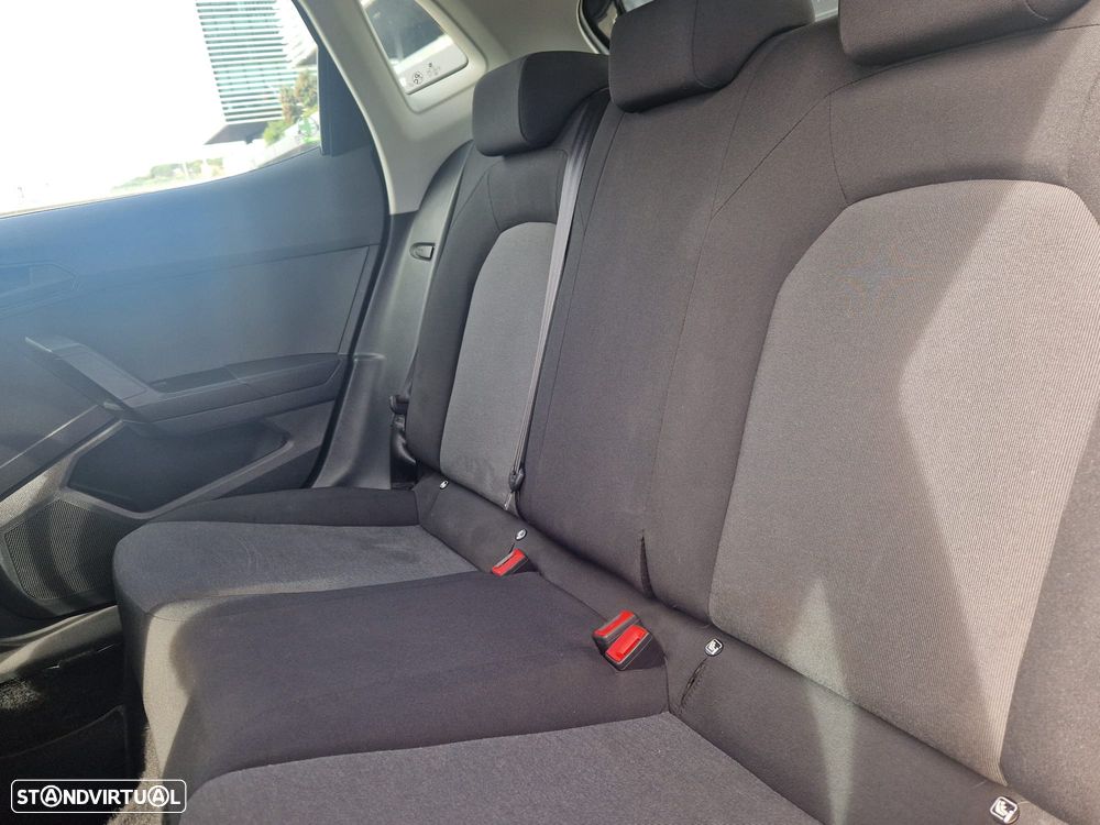 SEAT Ibiza 1.0 Reference - 17