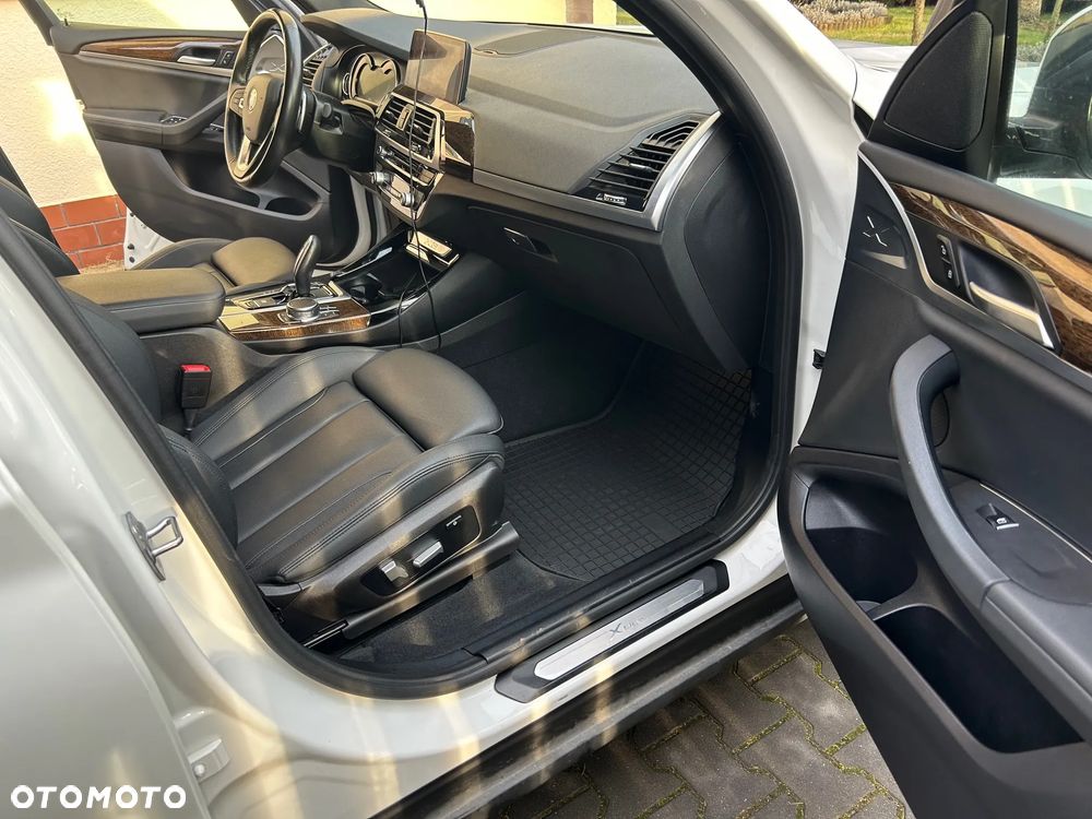 BMW X3 xDrive30i xLine - 8