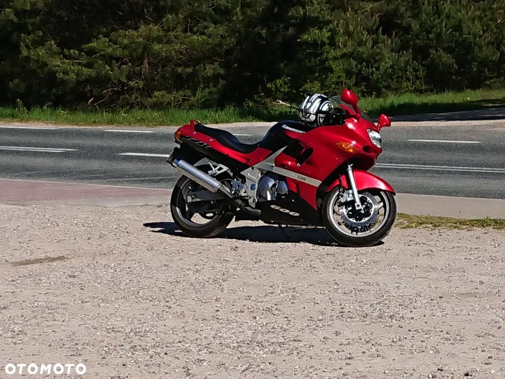 Kawasaki ZZR - 1