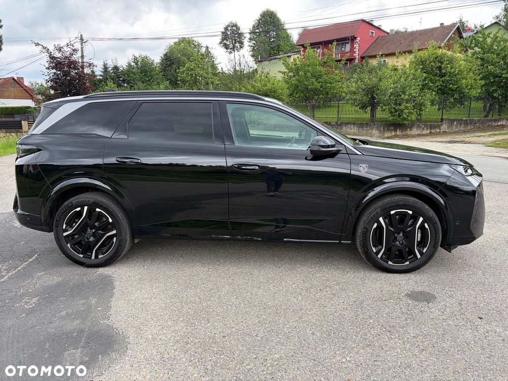 Peugeot E-5008 73kWh GT Exclusive - 3