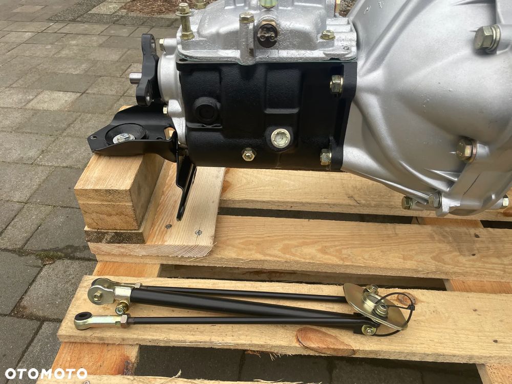 Mercedes-Benz Inny - 13