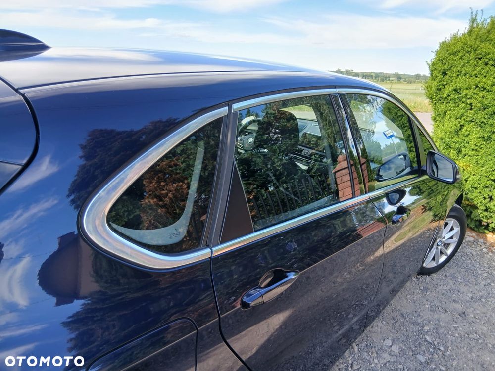 BMW Seria 2 218d xDrive Luxury Line - 17