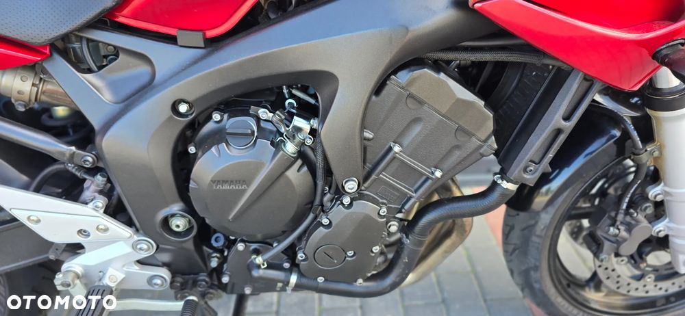 Yamaha FZ6 - 14
