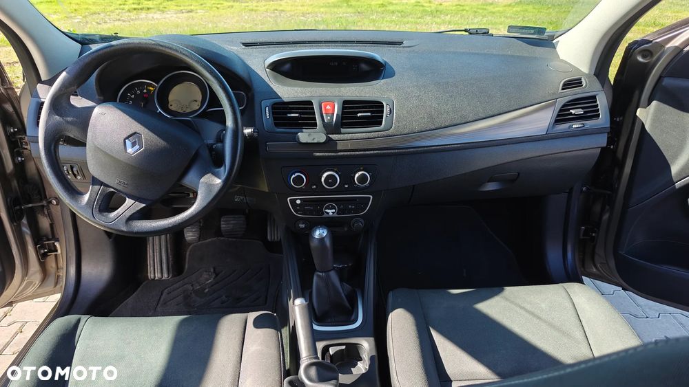 Renault Megane 1.6 16V Expression - 13