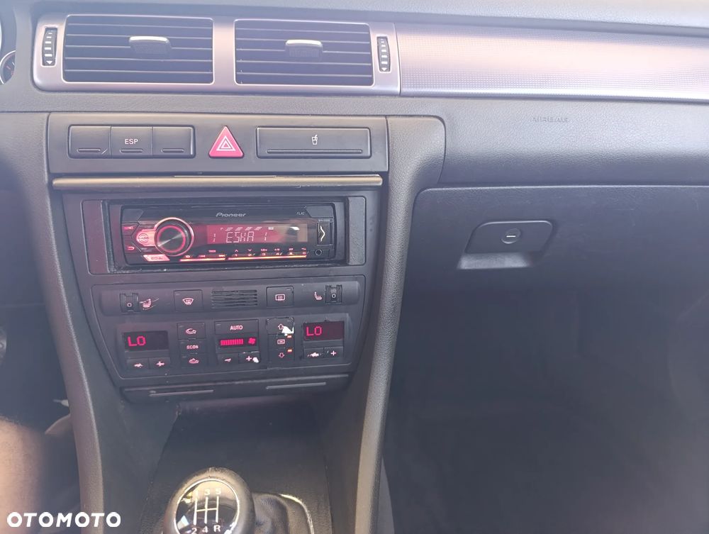 Audi A6 Avant - 10