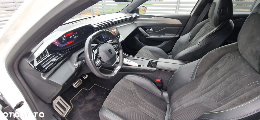 Peugeot 308 1.2 PureTech GPF GT Pack S&S EAT8 - 6