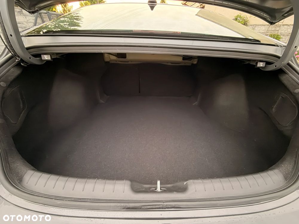 Hyundai Elantra 1.6 Modern - 10