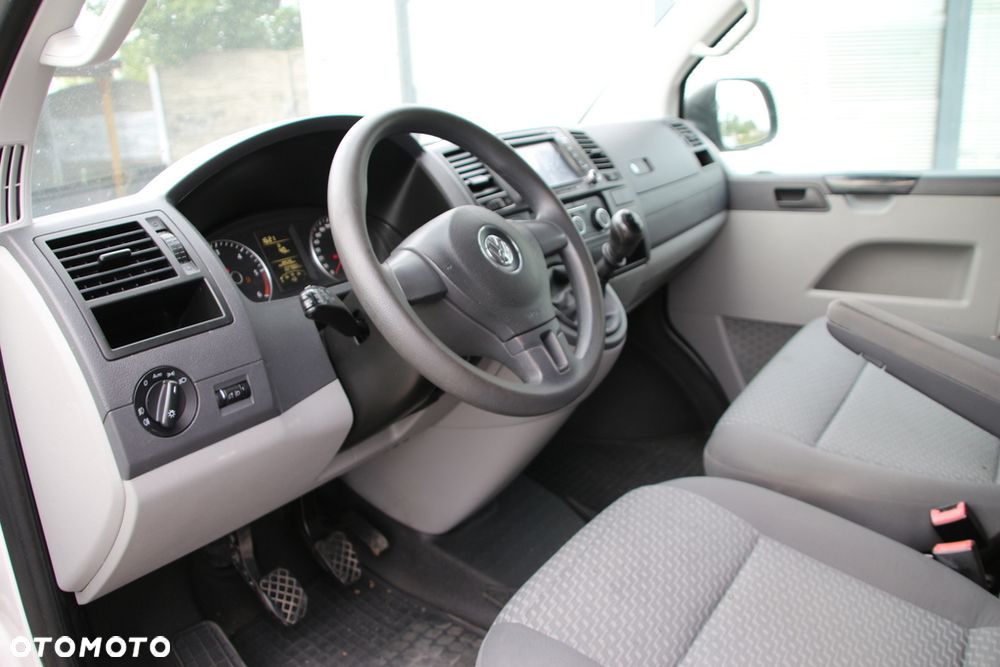 Volkswagen Transporter L2H1 Plus Trendline - 22