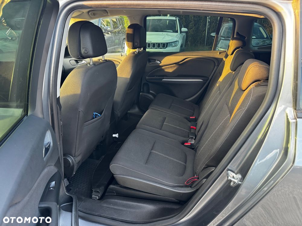 Opel Zafira 1.4 T Enjoy - 24