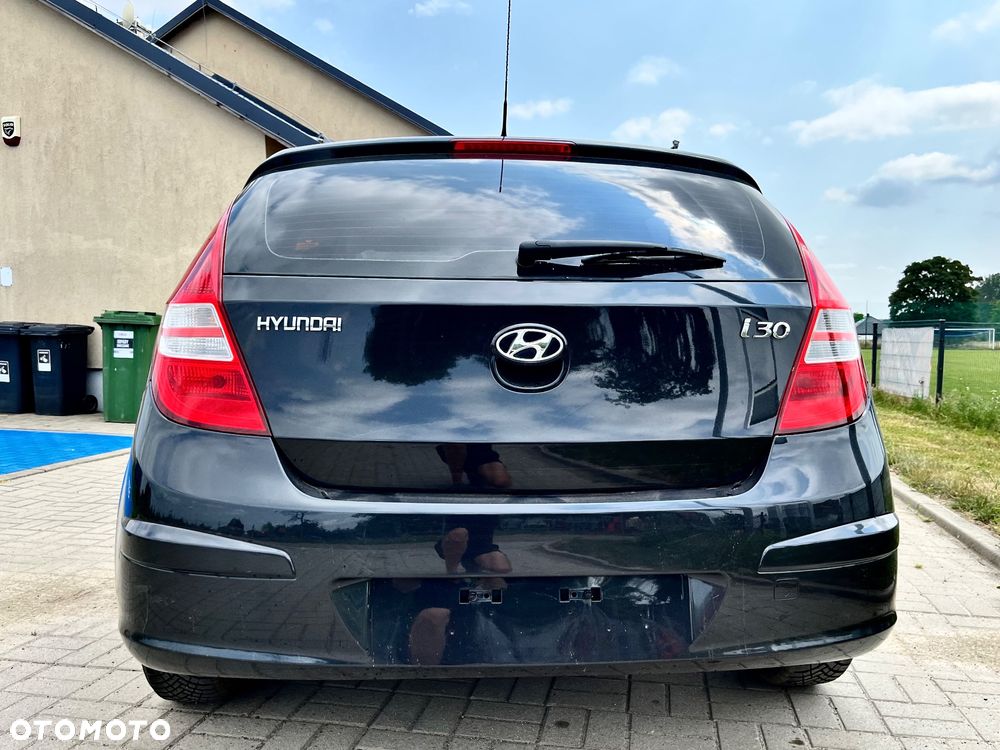 Hyundai i30 1.6 Premium - 4