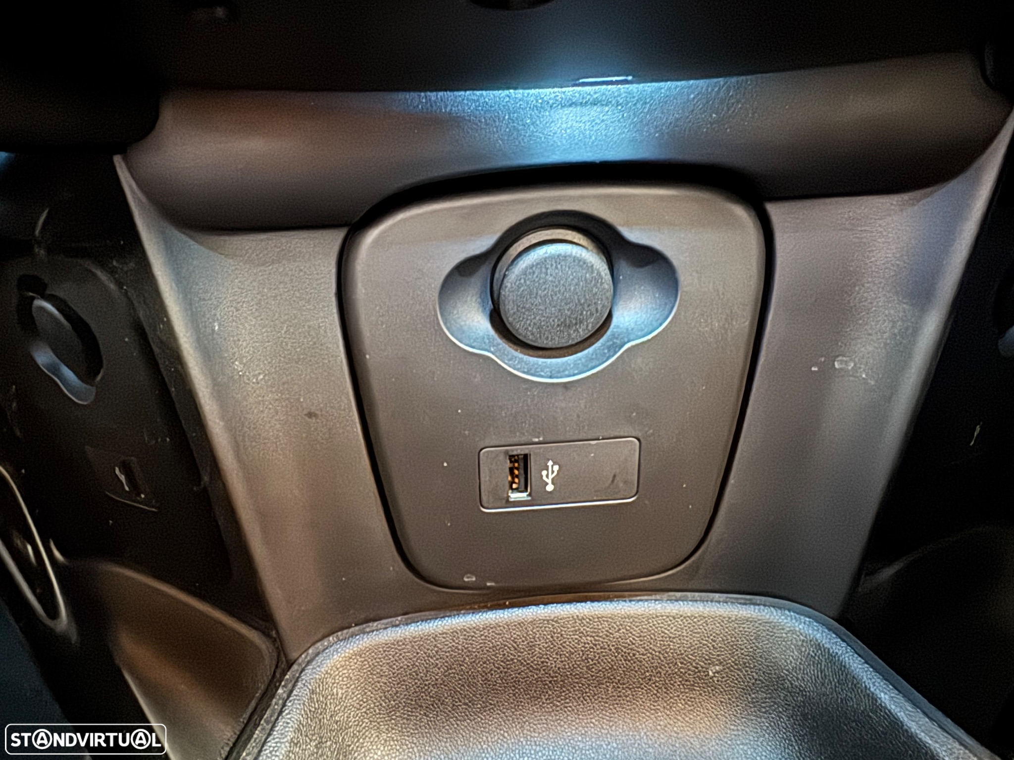 MINI 3 Portas Cooper SE - 27
