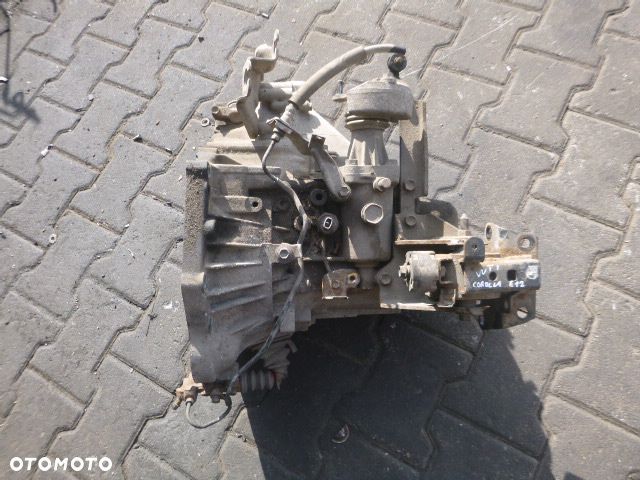 MANUALNA SKRZYNIA BIEGÓW TOYOTA COROLLA E12 1.4 16V - 14