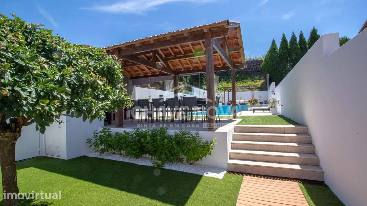 LA Moradia T3 Para Venda, com Piscina e Jardim Privativo na Feira - Grande imagem: 4/34