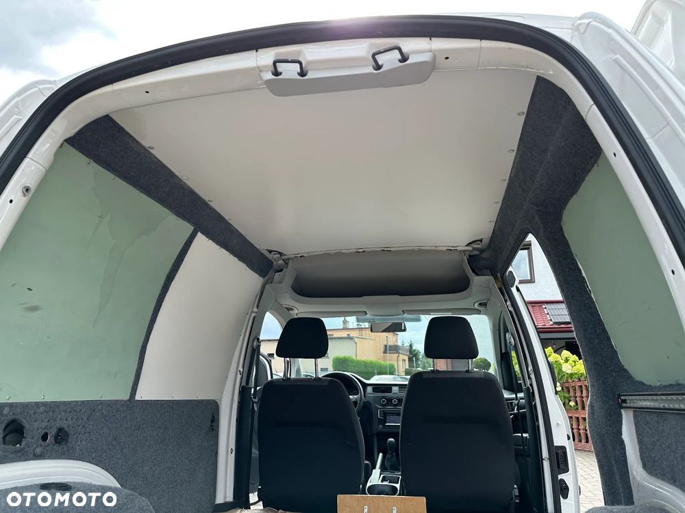 Volkswagen Caddy - 24