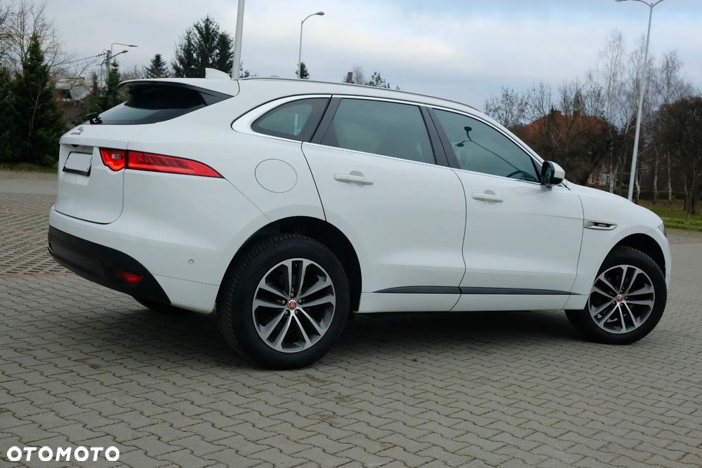 Jaguar F-Pace 20d AWD R-Sport - 5