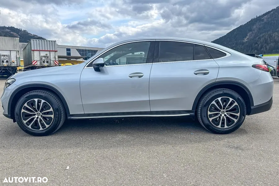 Mercedes-Benz GLC Coupe 220 d 4Matic 9G-TRONIC Edition Avantgarde - 3