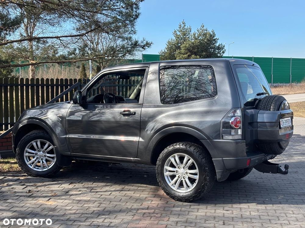 Mitsubishi Pajero 3.2 DID Intense Plus - 16