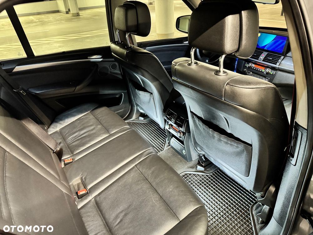 BMW X5 xDrive50i M Sport Edition - 19