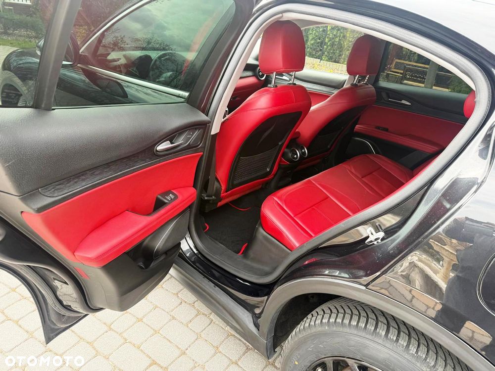 Alfa Romeo Stelvio 2.0 Turbo 16V AT8-Q4 Competizione - 21