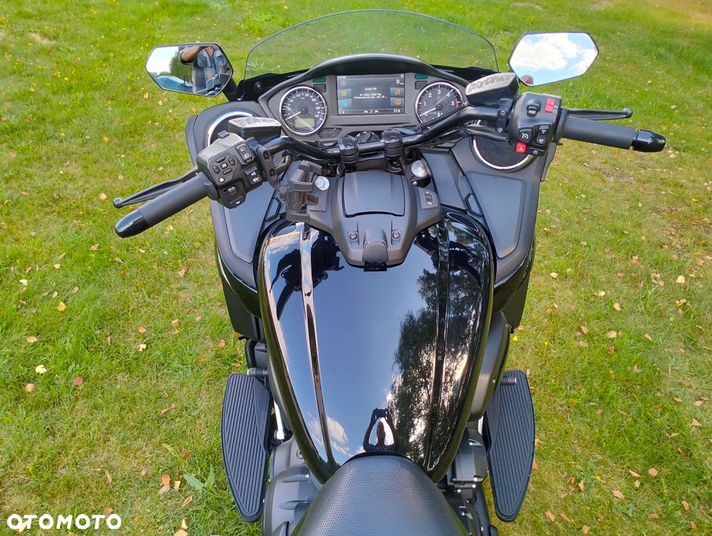 Yamaha XV - 20