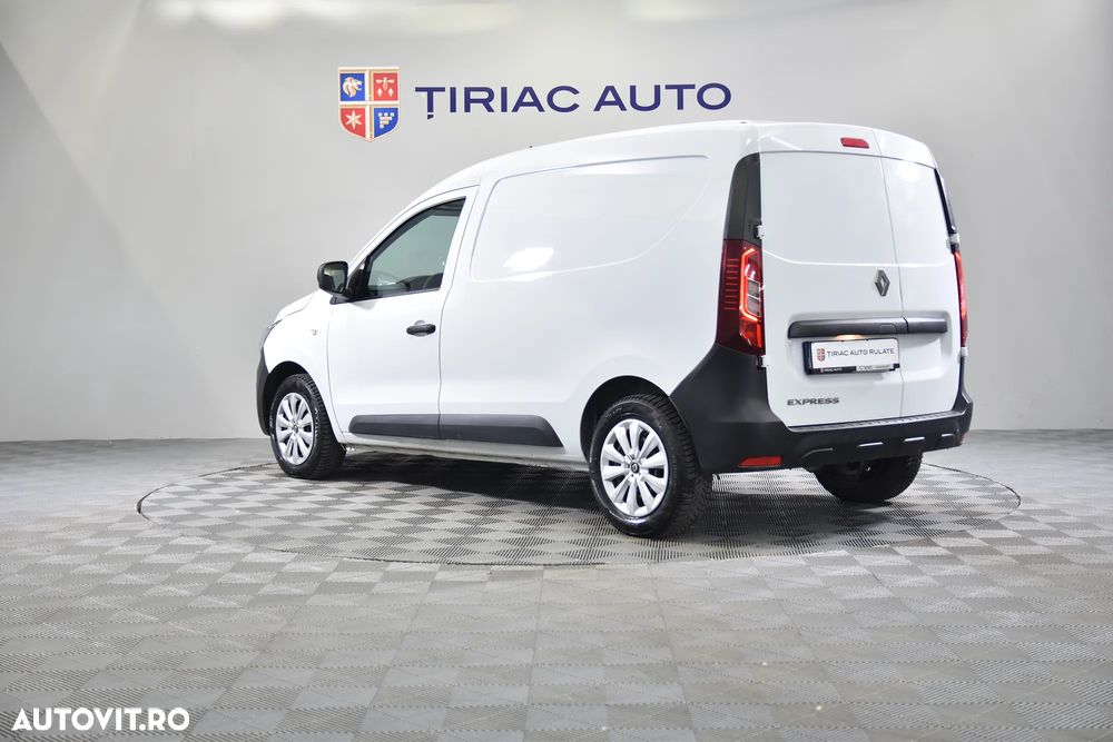 Renault Express - 3