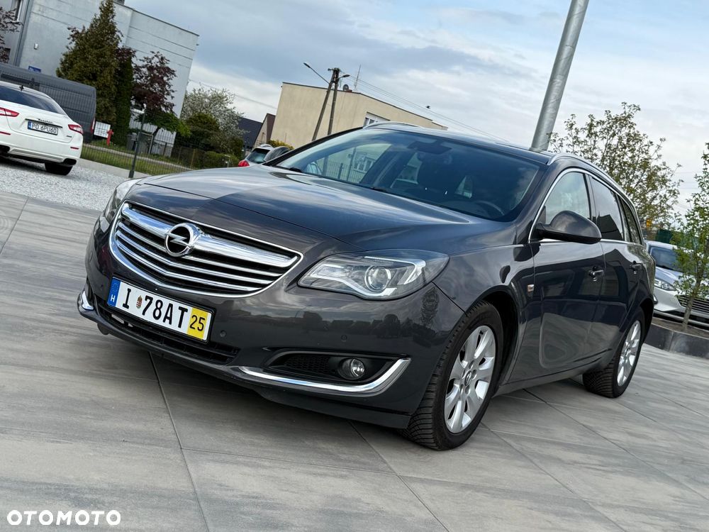Opel Insignia - 2