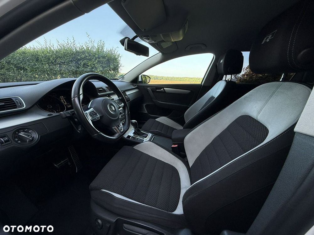 Volkswagen Passat - 34