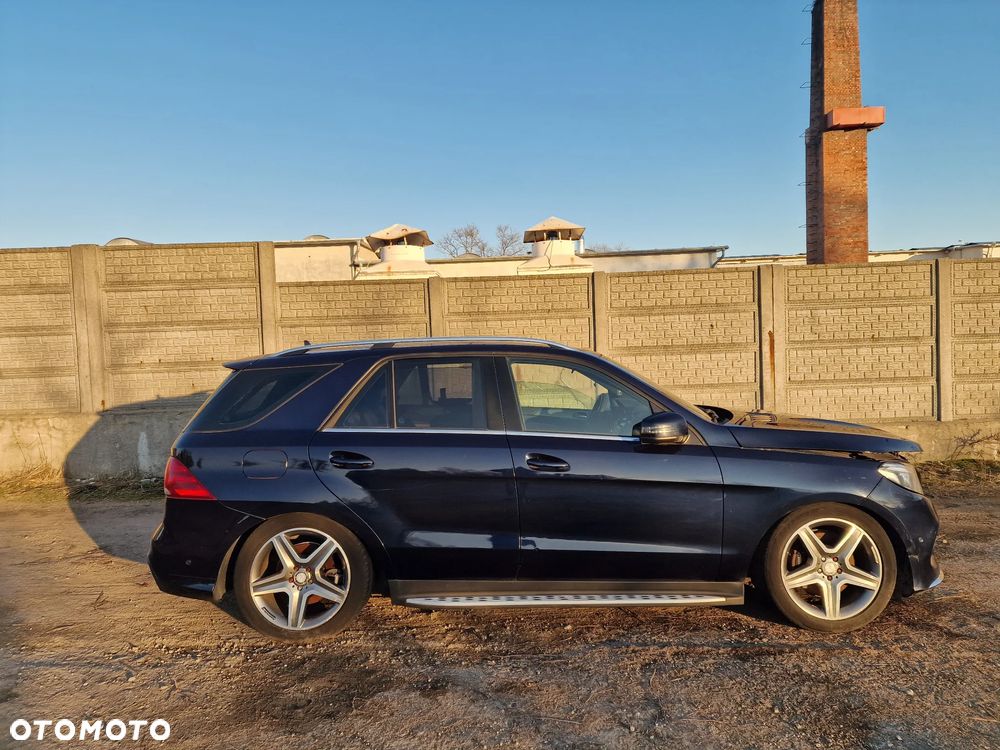 Mercedes-Benz GLE 350 d 4Matic 9G-TRONIC AMG Line - 5
