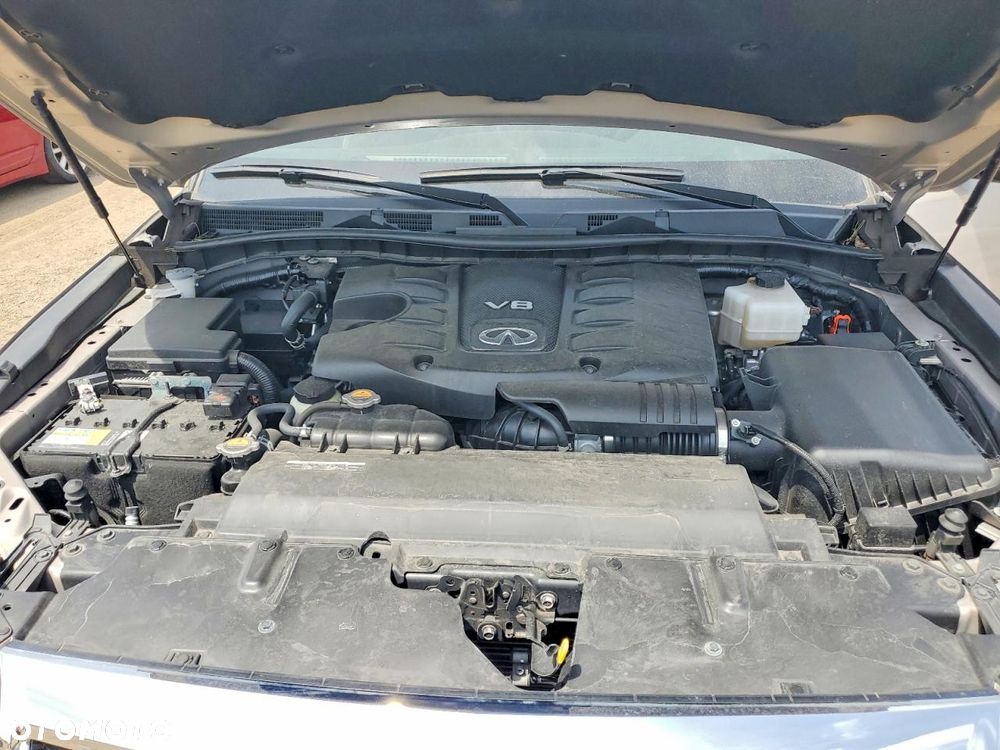 Infiniti QX80 - 13