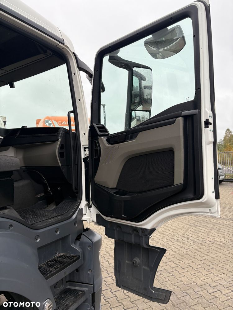 MAN TGS 18.400 / NOWY MODEL / ZESTAW / Z NACZEPĄ DWU OSIOWĄ / WIELTON NS-2 / SERWISOWANY / DO NAUKI JAZDY / AUTO-SZKOŁA / 360 / 500 - 23