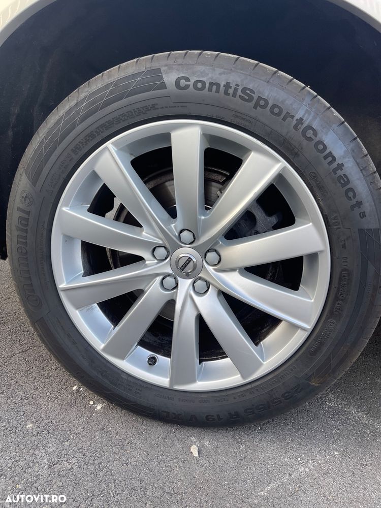 Volvo XC 90 - 6