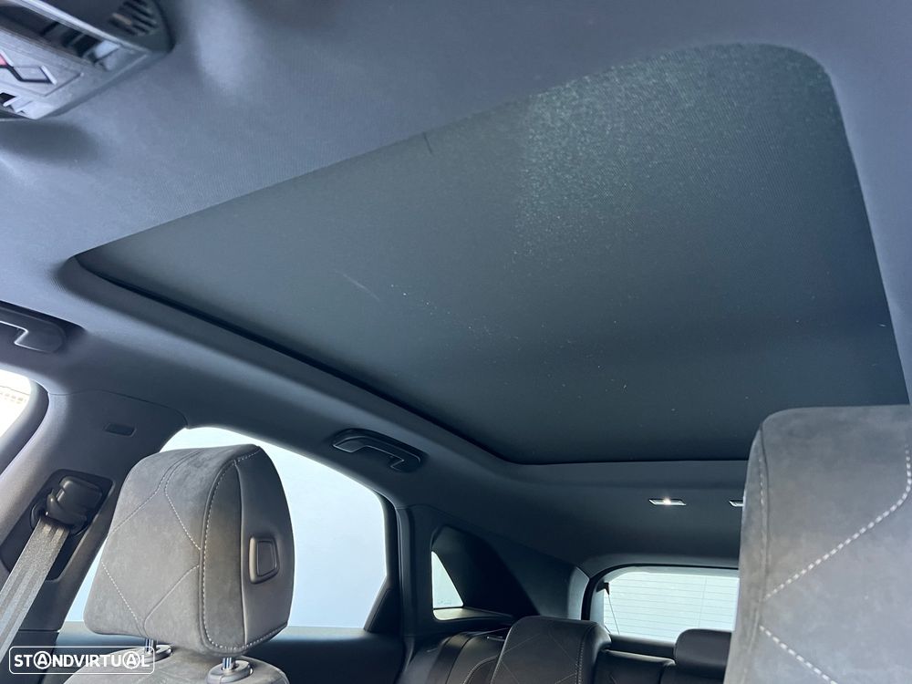 DS DS7 Crossback E-Tense Performance Line EAT8 - 40