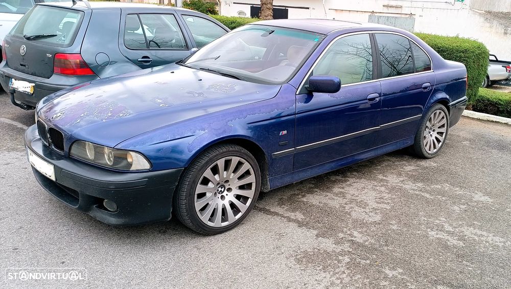 BMW 528 iA Touring - 2